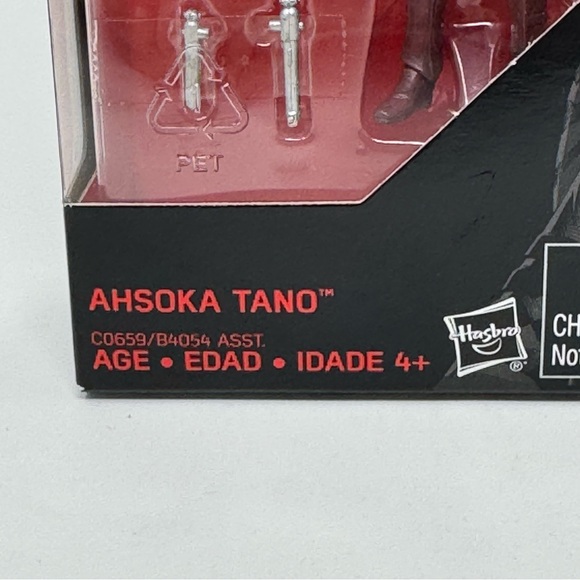 Star Wars The Black Series Ahsoka Tano Action Figure NEW - Picture 10 of 13